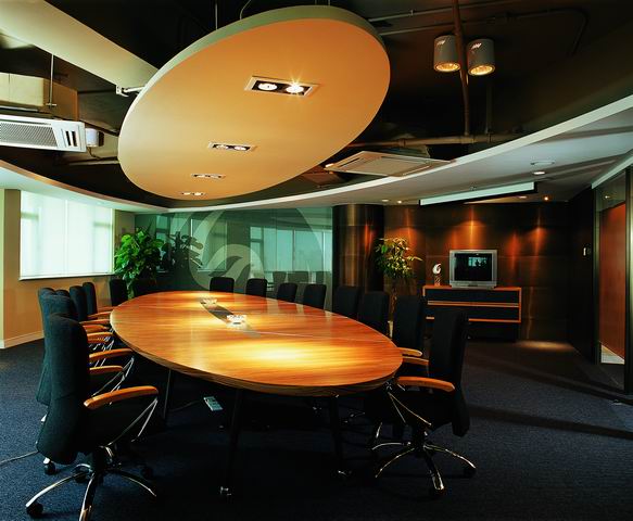 鳳凰衛(wèi)視辦公室裝修設(shè)計(jì)效果圖 鳳凰衛(wèi)視辦公室裝修設(shè)計(jì)效果圖