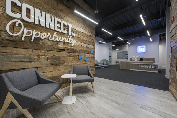 奧馬哈特色文化底蘊(yùn)展現(xiàn)、LinkedIn辦公室裝修設(shè)計(jì)