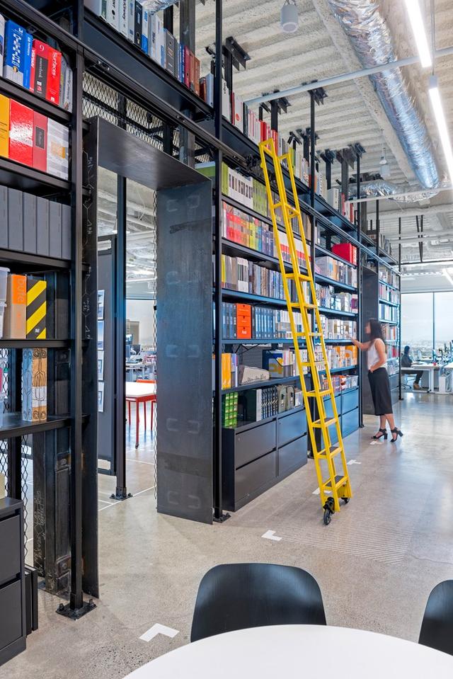 樂享純凈藍(lán)天白云之境！在Gensler設(shè)計(jì)公司辦公室工作倍兒精神