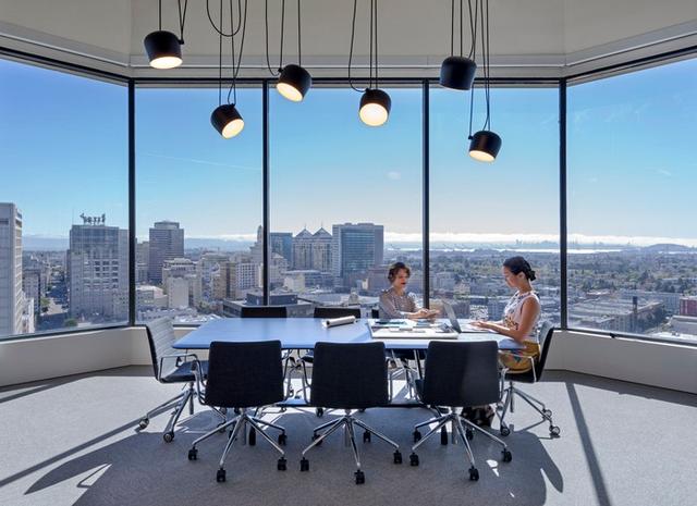 樂享純凈藍(lán)天白云之境！在Gensler設(shè)計(jì)公司辦公室工作倍兒精神