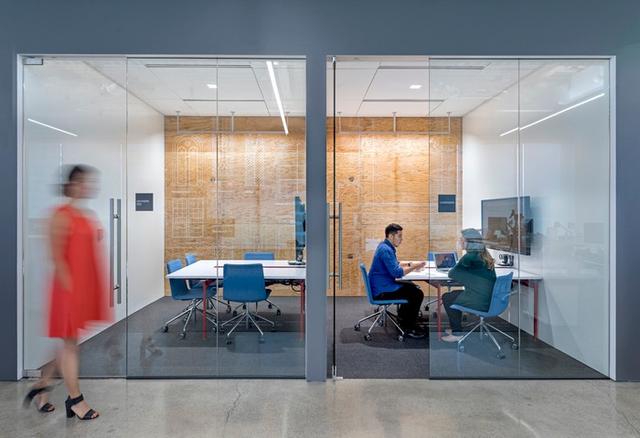 樂享純凈藍(lán)天白云之境！在Gensler設(shè)計(jì)公司辦公室工作倍兒精神