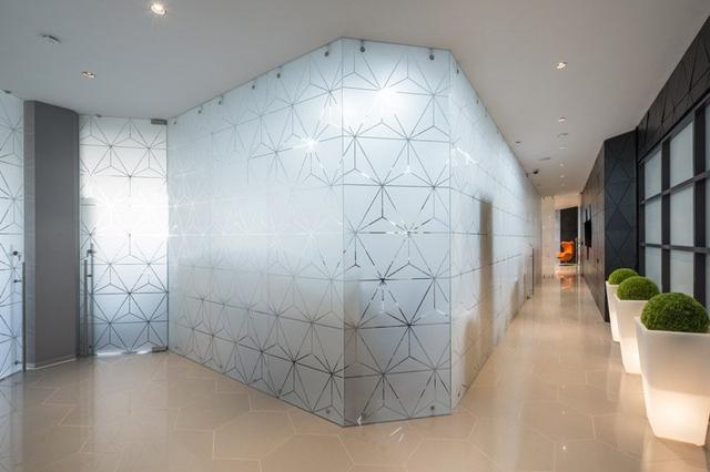 說出來你可能不信，如此暗黑夸張的辦公室竟然來自俄羅斯制藥公司