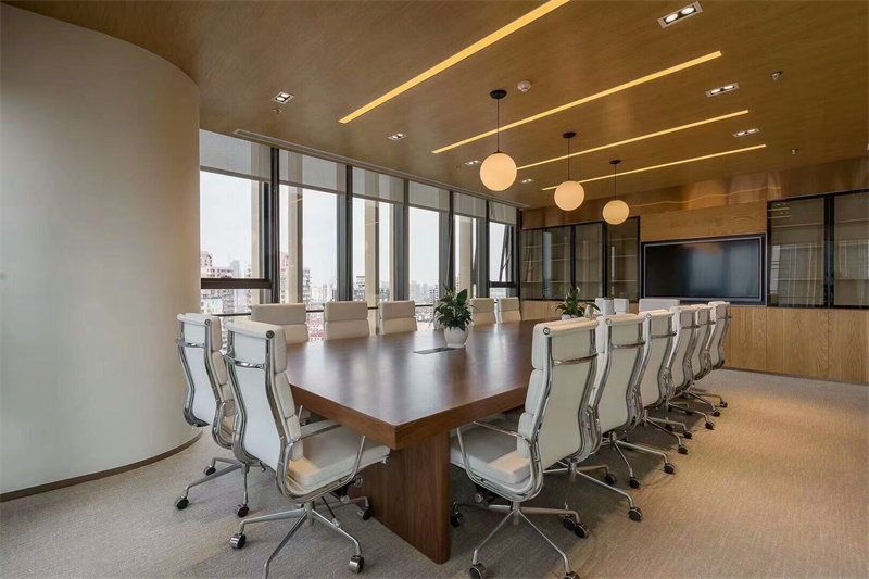 600平辦公室裝修設(shè)計(jì)？600平米辦公室設(shè)計(jì)選什么風(fēng)格？